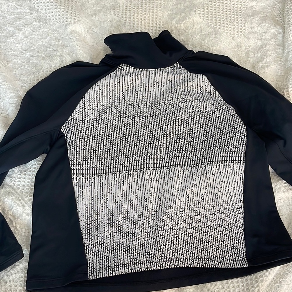 Under armor top